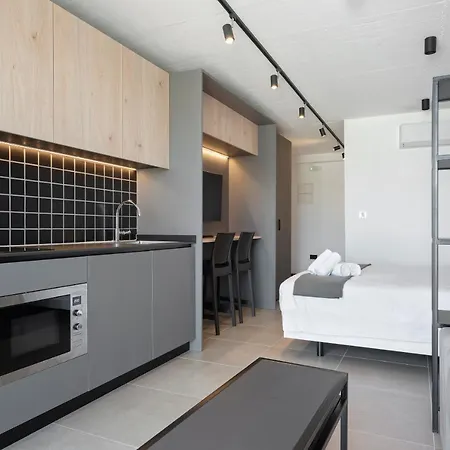 Adagio Malta Aparthotel 4*