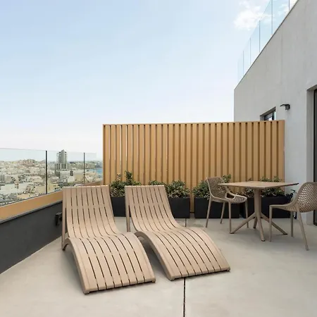 Adagio Malta Aparthotel 4*