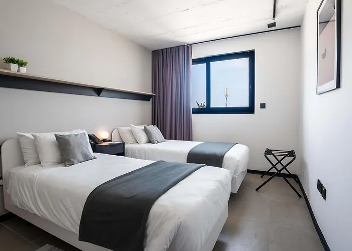 Apartahotel Adagio Malta 4*