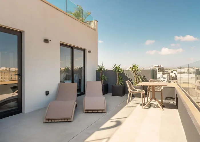 Adagio Malta Apartahotel 4*