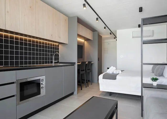 Apartahotel Adagio Malta 4*